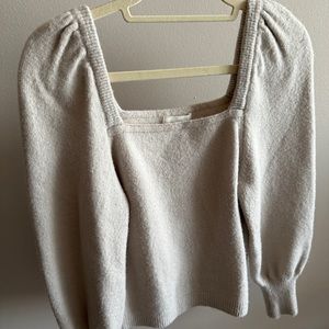 Beige puff sleeve sweater